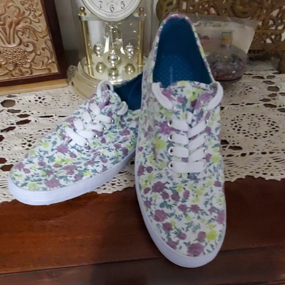 City Sneaks sneakers